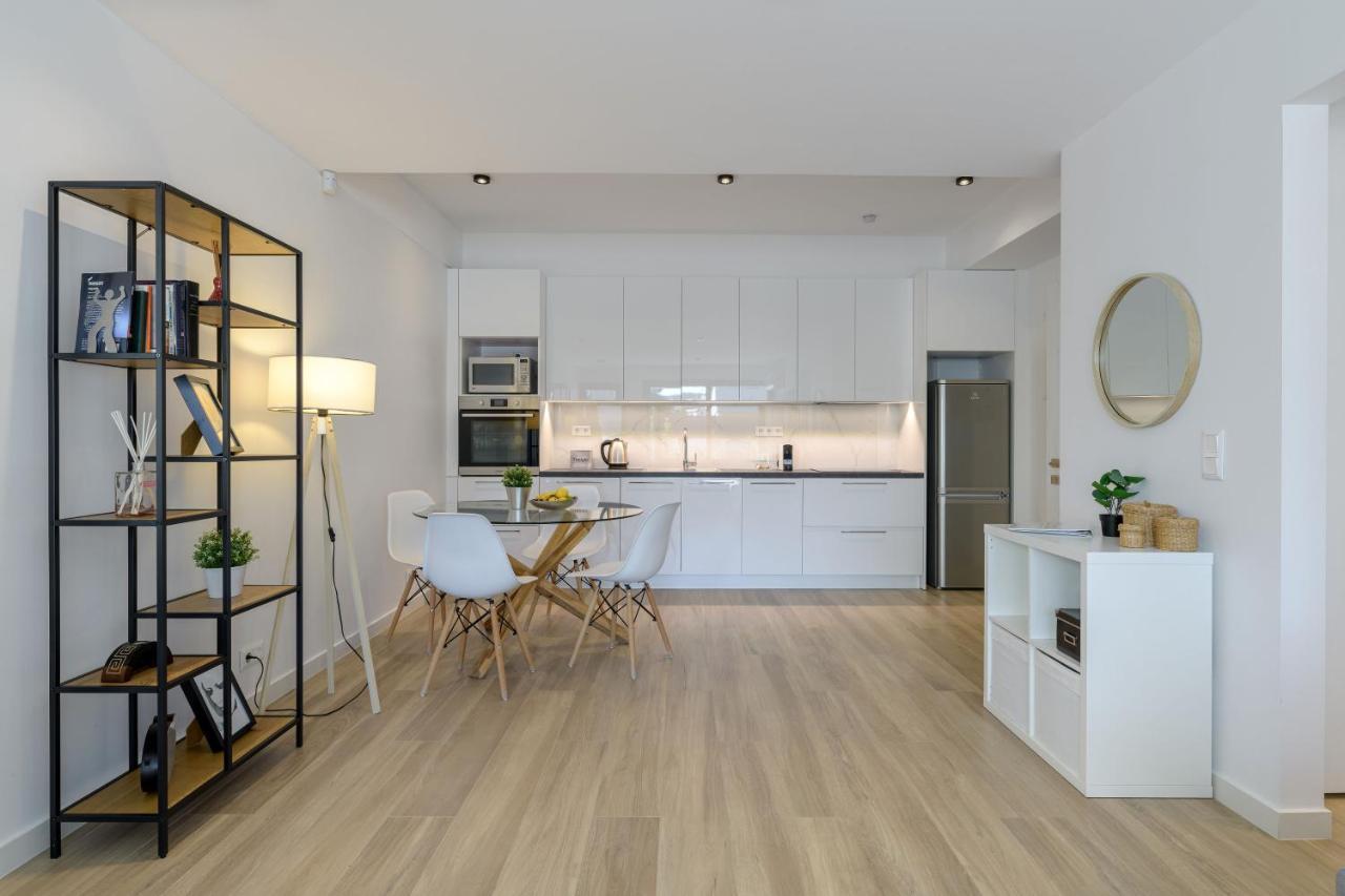 Pool Voula Apartment Close To Kavouri Beach By Cielo Homes เอเธนส์ ภายนอก รูปภาพ