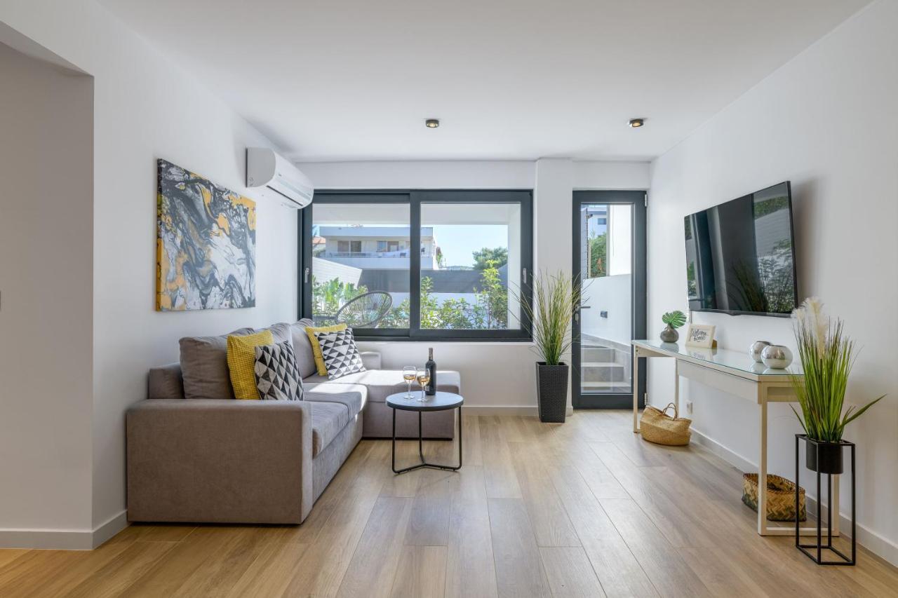 Pool Voula Apartment Close To Kavouri Beach By Cielo Homes เอเธนส์ ภายนอก รูปภาพ